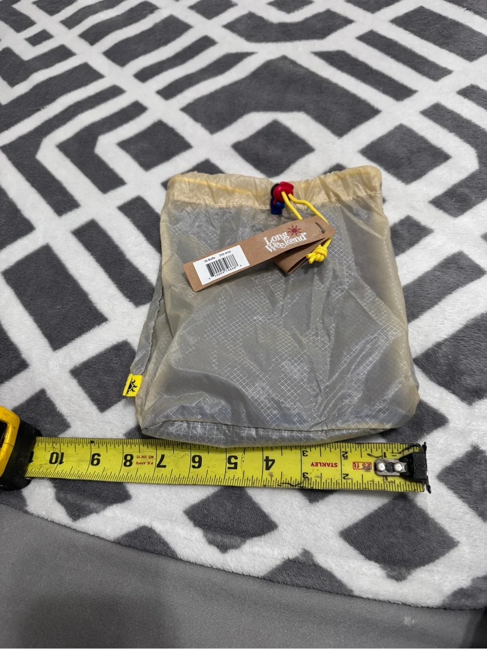 Men’s Drawstring Travel Pouch in Taupe with Yellow Cord